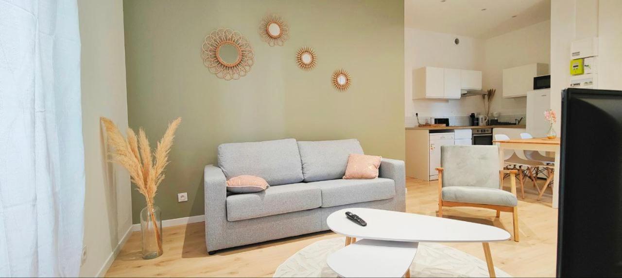Appartements A Theme Клермон-Феран Екстериор снимка