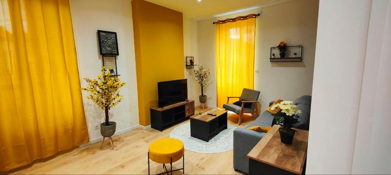 Appartements A Theme Клермон-Феран Екстериор снимка