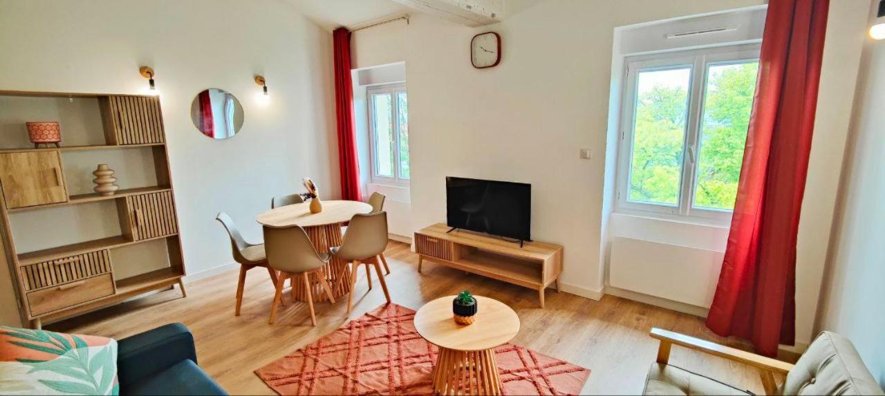 Appartements A Theme Клермон-Феран Екстериор снимка