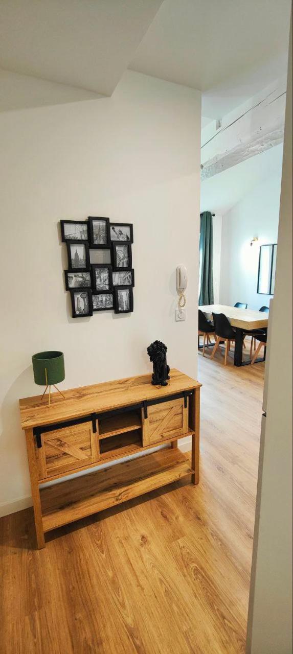 Appartements A Theme Клермон-Феран Екстериор снимка